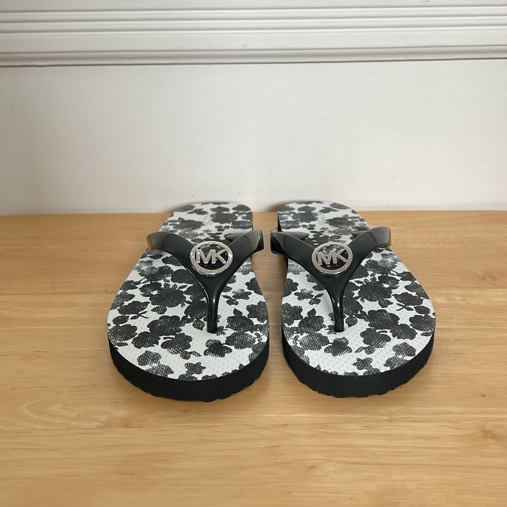 Michael Kors flip flops